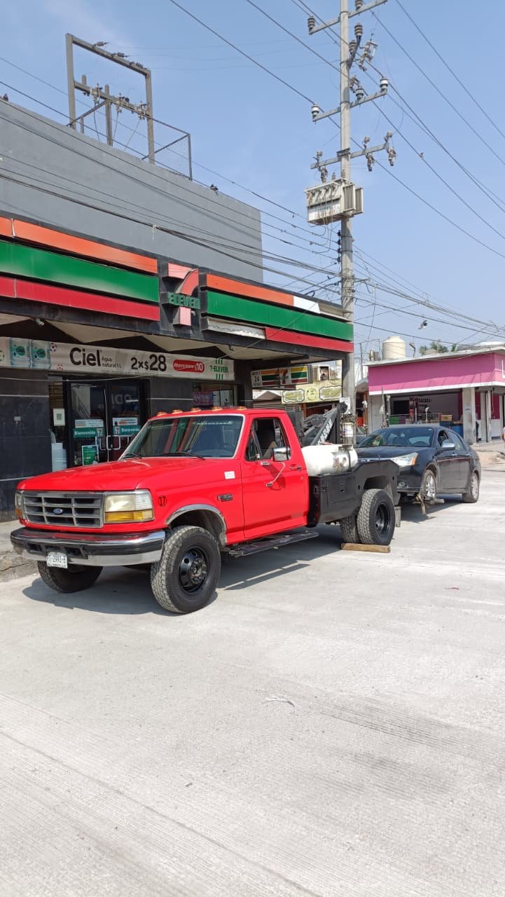 GRUAS OCHOA (3)